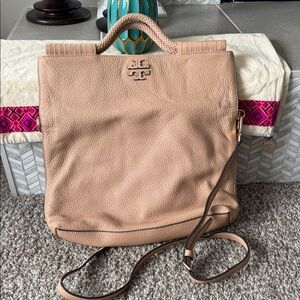 Tory Burch Taylor Beige pebbled Leather Crossbody handbag purse, new!